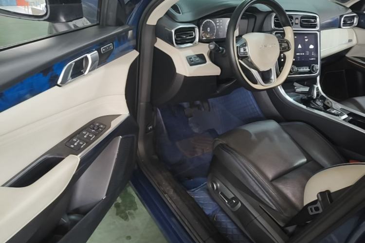 Used Lynk & Co 01 2019 2.0T Two-Wheel Drive Zhaopu Version China V Standard Driver Seat