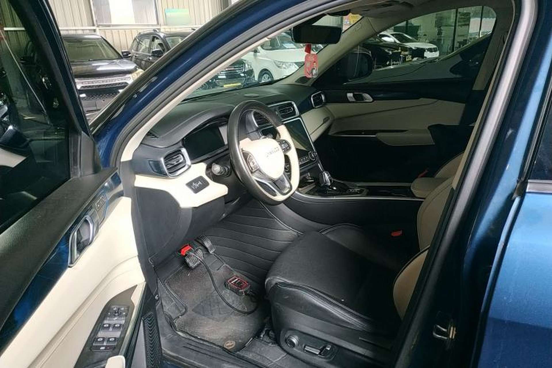 Used Lynk & Co 01 2019 2.0T Two-Wheel Drive Zhaopu Version China VI Standard Driver Seat