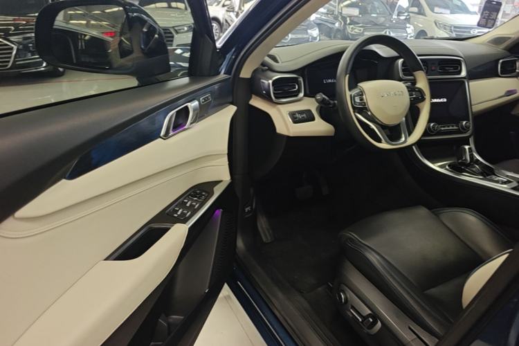 Used Lynk & Co 01 2019 2.0T Two-Wheel Drive Zhaopu Version China VI Standard Driver Seat