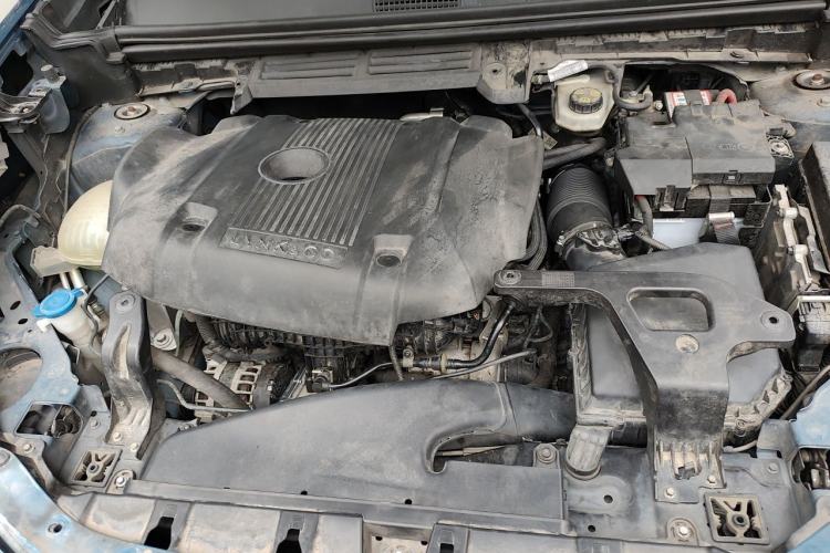 Used Lynk & Co 01 2019 2.0T Two-Wheel Drive Zhaopu Version China V Standard Engine Bay