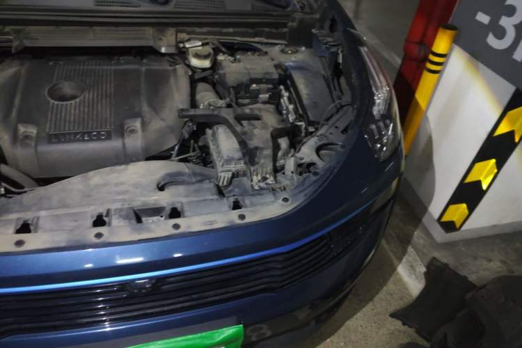 Used Lynk & Co 01 2019 2.0T Two-Wheel Drive Zhaopu Version China V Standard Engine Bay Left