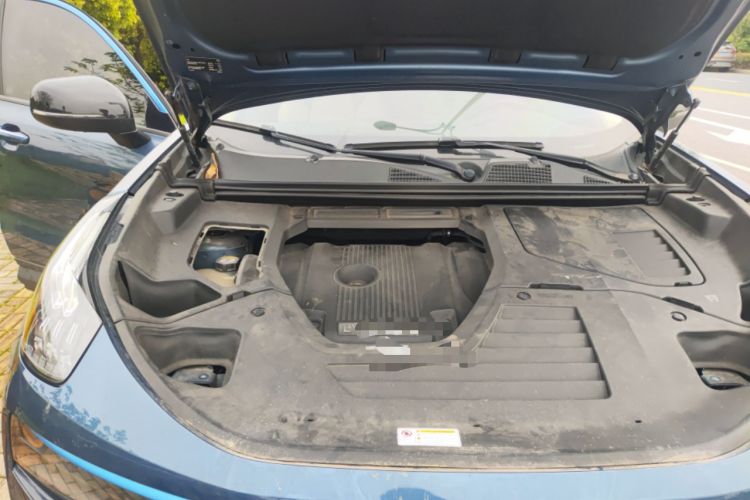 Used Lynk & Co 01 2019 2.0T Two-Wheel Drive Zhaopu Version China VI Standard Engine Bay Right