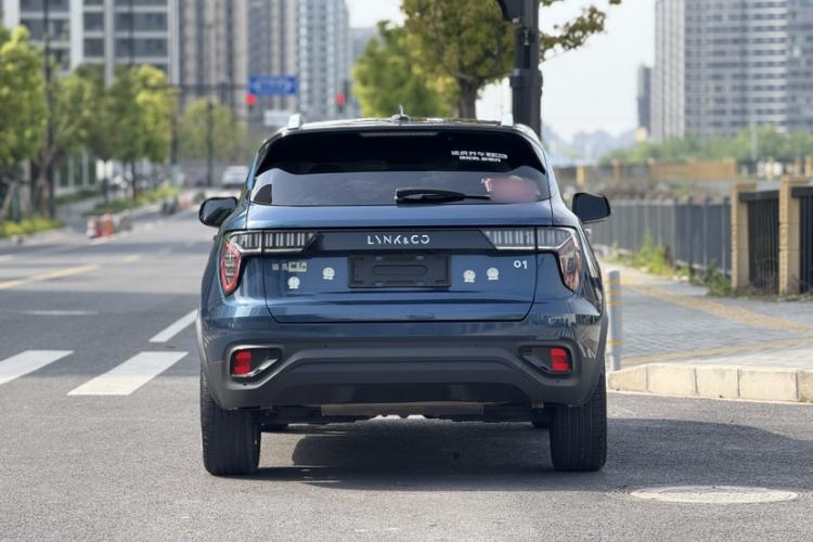 Used Lynk & Co 01 2019 2.0T Two-Wheel Drive Zhaopu Version China VI Standard Exterior 4