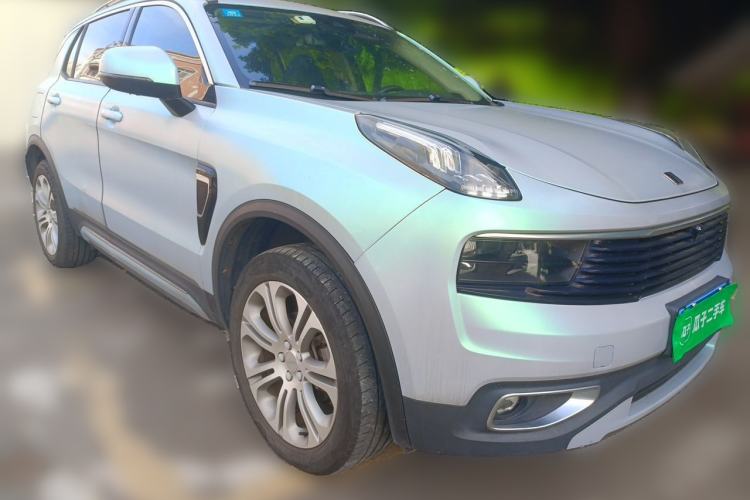 Used Lynk & Co 01 2019 2.0T Two-Wheel-Drive Pro Version China VI Standard Front Right 45 Deg