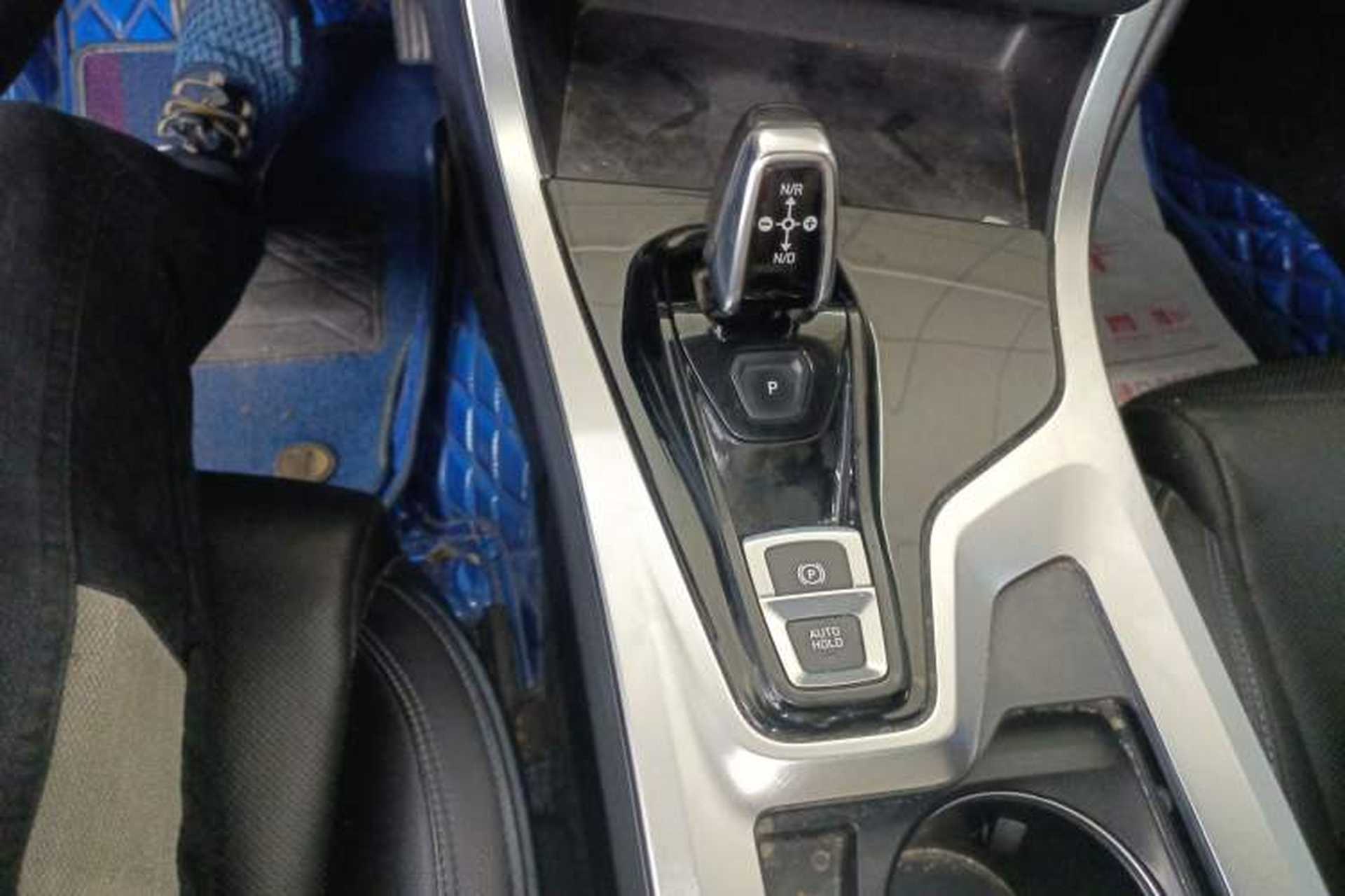 Used Lynk & Co 01 2019 2.0T Two-Wheel Drive Zhaopu Version China VI Standard Gear Lever