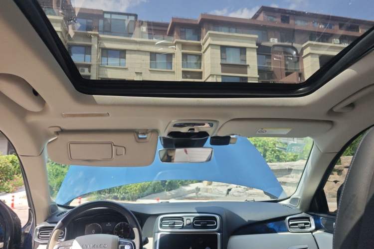 Used Lynk & Co 01 2019 2.0T Two-Wheel Drive Zhaopu Version China V Standard Headliner