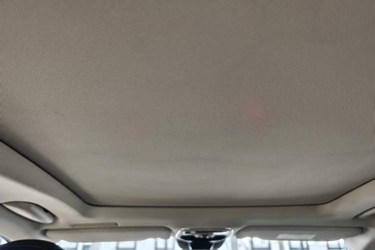 Used Lynk & Co 01 2019 2.0T Two-Wheel Drive Zhaopu Version China VI Standard Headliner