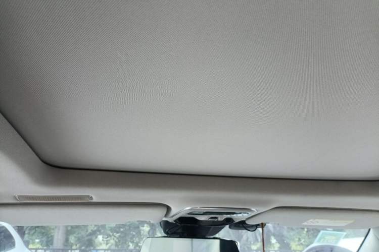 Used Lynk & Co 01 2019 2.0T Two-Wheel Drive Zhaopu Version China V Standard Headliner
