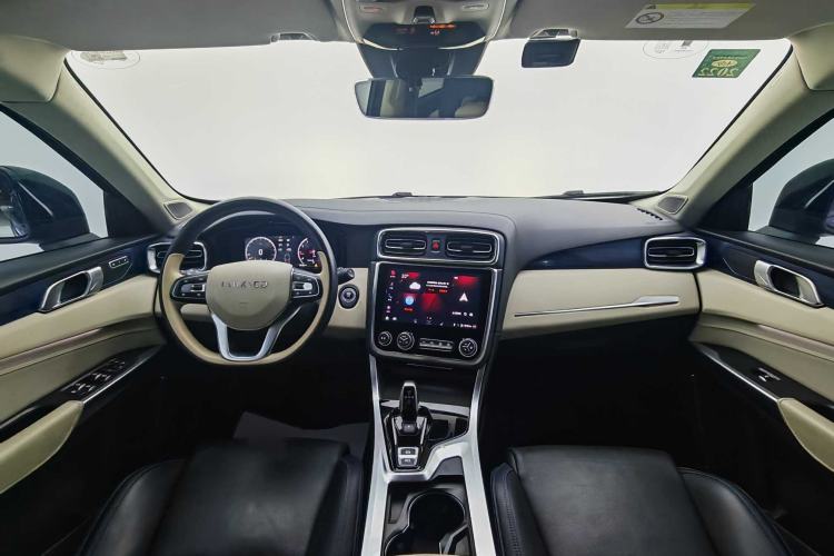 Used Lynk & Co 01 2019 2.0T Two-Wheel Drive Zhaopu Version China VI Standard Interior 2