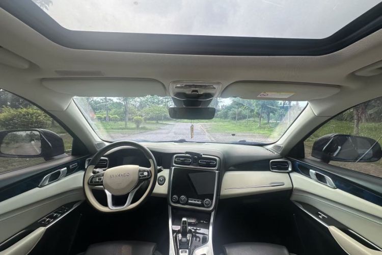 Used Lynk & Co 01 2019 2.0T Two-Wheel Drive Zhaopu Version China V Standard Interior 3