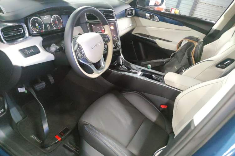 Used Lynk & Co 01 2019 2.0T Two-Wheel Drive Zhaopu Version China VI Standard Left Front Seat