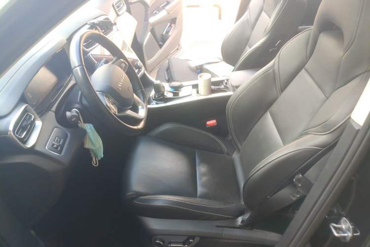 Used Lynk & Co 01 2019 2.0T Two-Wheel-Drive Pro Version China VI Standard Left Front Seat