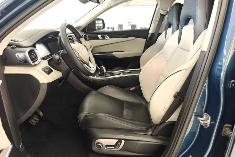Used Lynk & Co 01 2019 2.0T Two-Wheel Drive Zhaopu Version China VI Standard Left Front Seat
