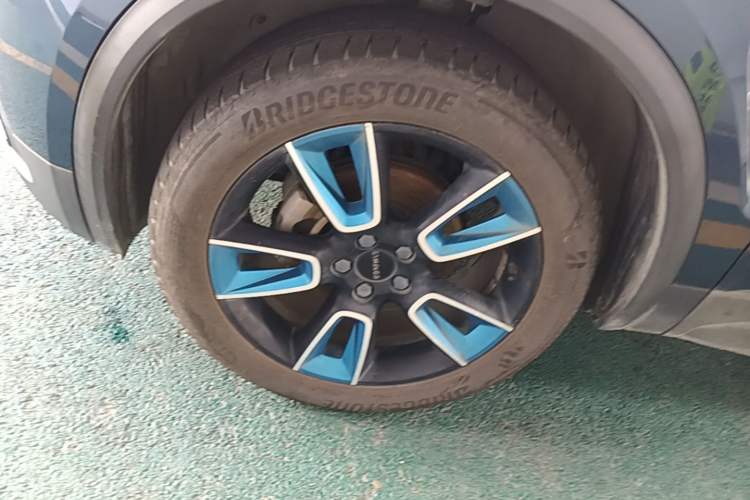 Used Lynk & Co 01 2019 2.0T Two-Wheel Drive Zhaopu Version China VI Standard Left Front Wheel Hub