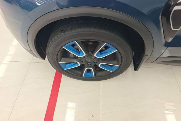 Used Lynk & Co 01 2019 2.0T Two-Wheel Drive Zhaopu Version China VI Standard Left Front Wheel Hub