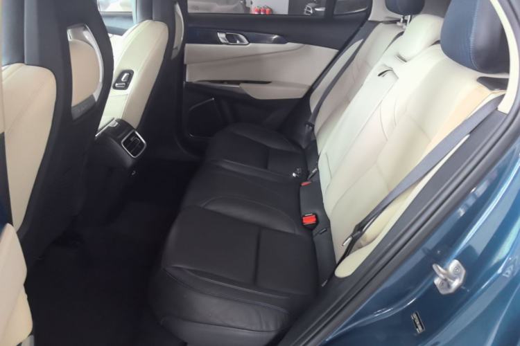 Used Lynk & Co 01 2019 2.0T Two-Wheel Drive Zhaopu Version China V Standard Left Rear Seat