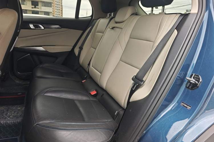 Used Lynk & Co 01 2019 2.0T Two-Wheel Drive Zhaopu Version China V Standard Left Rear Seat
