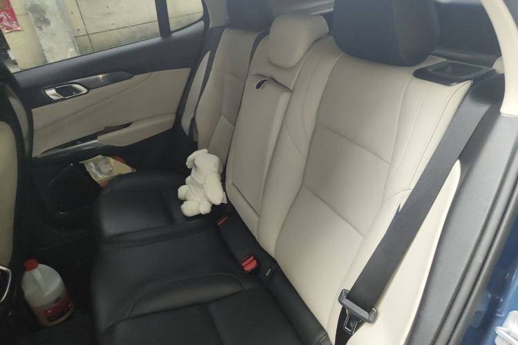 Used Lynk & Co 01 2019 2.0T Two-Wheel Drive Zhaopu Version China V Standard Left Rear Seat