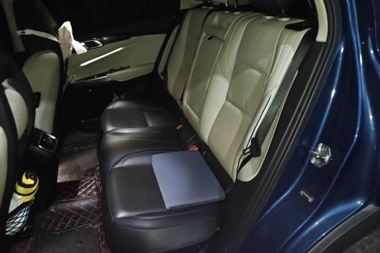 Used Lynk & Co 01 2019 2.0T Two-Wheel Drive Zhaopu Version China VI Standard Left Rear Seat
