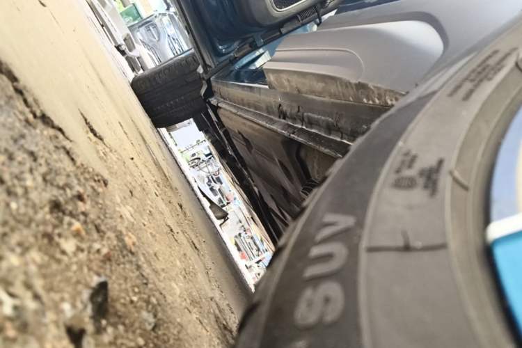Used Lynk & Co 01 2019 2.0T Two-Wheel Drive Zhaopu Version China VI Standard Left Side Sill