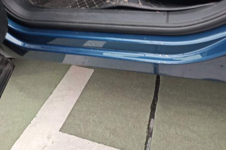 Used Lynk & Co 01 2019 2.0T Two-Wheel Drive Zhaopu Version China VI Standard Left Side Sill