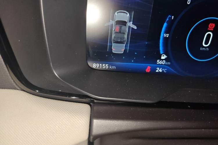 Used Lynk & Co 01 2019 2.0T Two-Wheel Drive Zhaopu Version China VI Standard Odometer Close Up