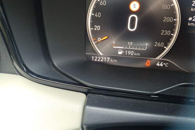 Used Lynk & Co 01 2019 2.0T Two-Wheel Drive Zhaopu Version China VI Standard Odometer Close Up