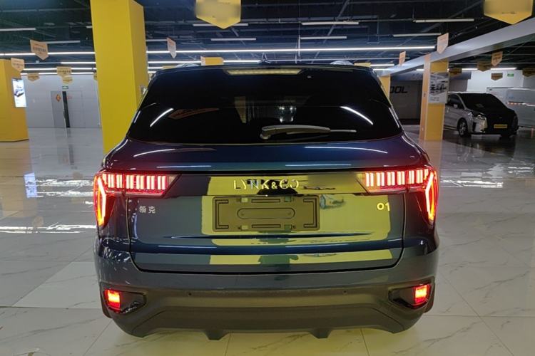 Used Lynk & Co 01 2019 2.0T Two-Wheel Drive Zhaopu Version China VI Standard Rear