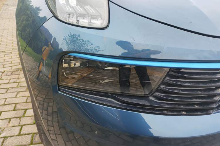 Used Lynk & Co 01 2019 2.0T Two-Wheel Drive Zhaopu Version China VI Standard Right Front Headlight