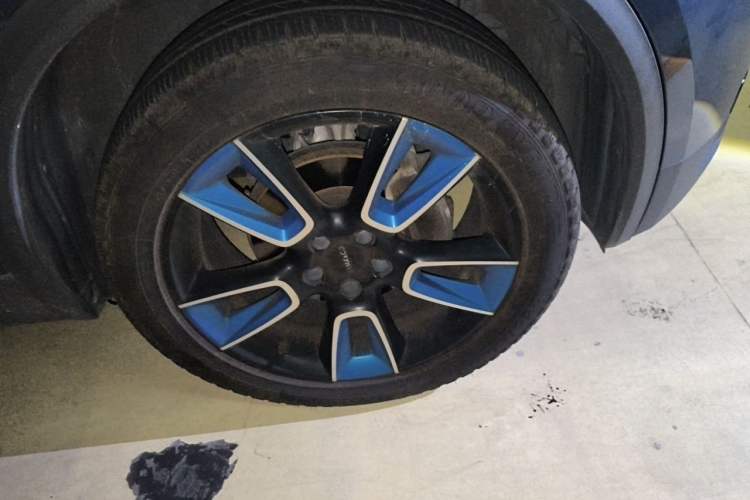 Used Lynk & Co 01 2019 2.0T Two-Wheel Drive Zhaopu Version China VI Standard Right Front Wheel Hub