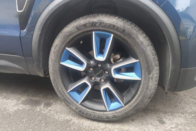 Used Lynk & Co 01 2019 2.0T Two-Wheel Drive Zhaopu Version China V Standard Right Front Wheel Hub