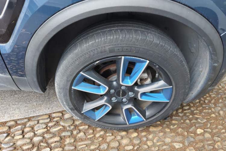 Used Lynk & Co 01 2019 2.0T Two-Wheel Drive Zhaopu Version China VI Standard Right Front Wheel Hub