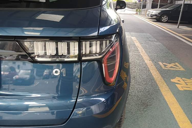 Used Lynk & Co 01 2019 2.0T Two-Wheel Drive Zhaopu Version China VI Standard Right Rear Taillight