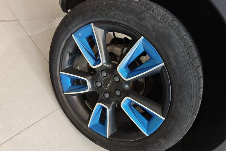Used Lynk & Co 01 2019 2.0T Two-Wheel Drive Zhaopu Version China VI Standard Right Rear Wheel Hub