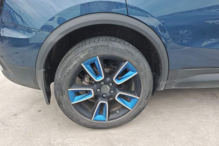 Used Lynk & Co 01 2019 2.0T Two-Wheel Drive Zhaopu Version China V Standard Right Rear Wheel Hub