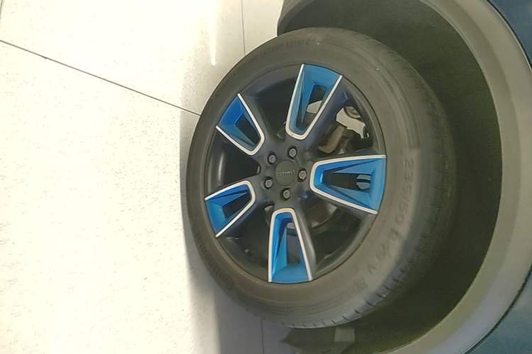 Used Lynk & Co 01 2019 2.0T Two-Wheel Drive Zhaopu Version China VI Standard Right Rear Wheel Hub