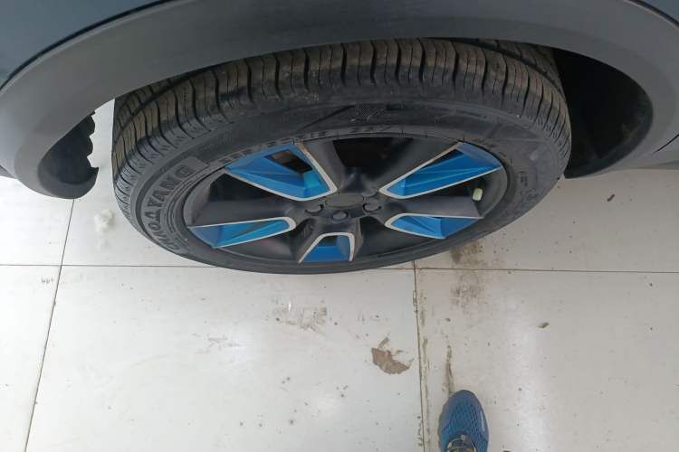 Used Lynk & Co 01 2019 2.0T Two-Wheel Drive Zhaopu Version China VI Standard Right Rear Wheel Hub