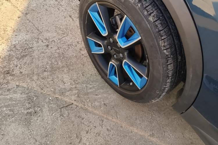 Used Lynk & Co 01 2019 2.0T Two-Wheel Drive Zhaopu Version China VI Standard Right Rear Wheel Hub