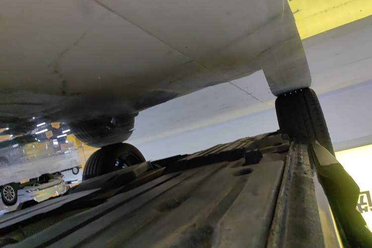 Used Lynk & Co 01 2019 2.0T Two-Wheel Drive Zhaopu Version China VI Standard Right Side Sill