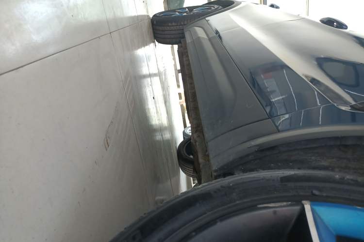 Used Lynk & Co 01 2019 2.0T Two-Wheel Drive Zhaopu Version China VI Standard Right Side Sill