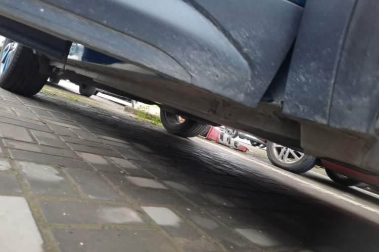 Used Lynk & Co 01 2019 2.0T Two-Wheel Drive Zhaopu Version China VI Standard Right Side Sill