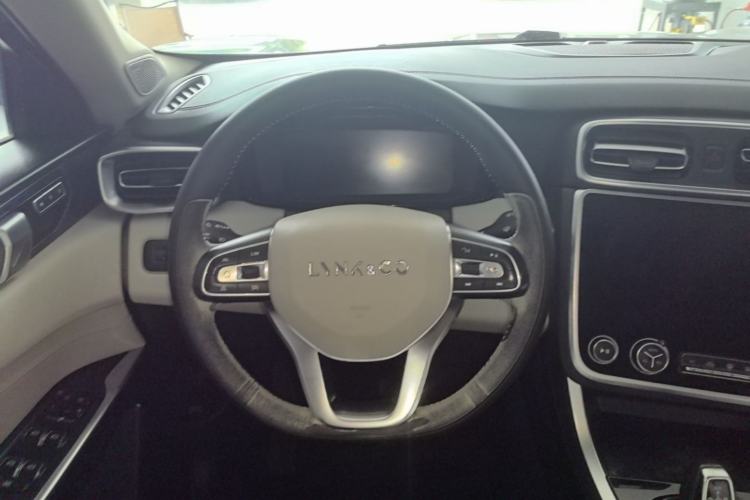 Used Lynk & Co 01 2019 2.0T Two-Wheel Drive Zhaopu Version China V Standard Steering Wheel