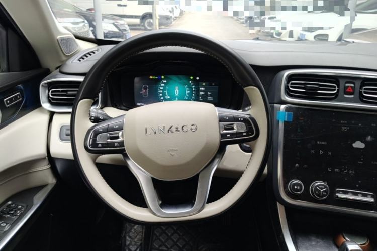 Used Lynk & Co 01 2019 2.0T Two-Wheel Drive Zhaopu Version China VI Standard Steering Wheel