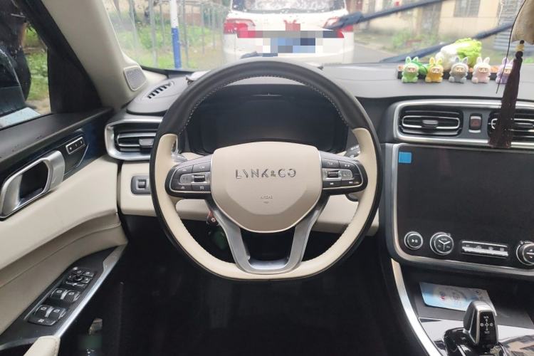 Used Lynk & Co 01 2019 2.0T Two-Wheel Drive Zhaopu Version China V Standard Steering Wheel