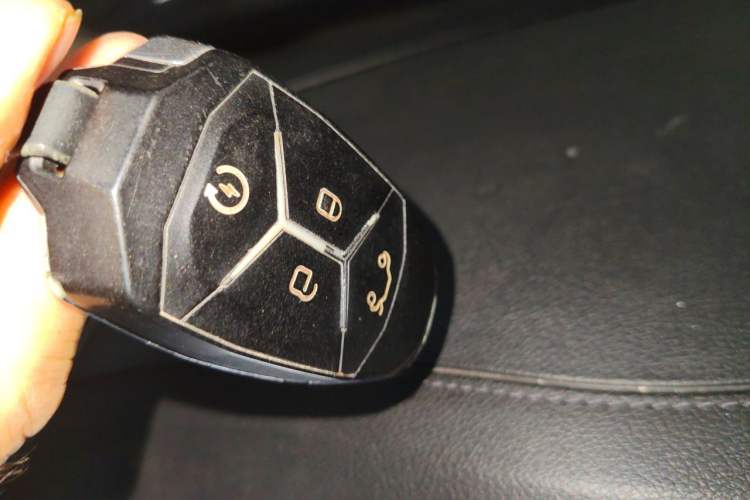 Used Lynk & Co 01 2019 2.0T Two-Wheel Drive Zhaopu Version China V Standard Vehicle Key
