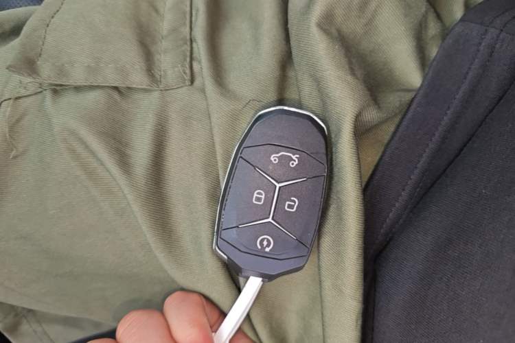 Used Lynk & Co 01 2019 2.0T Two-Wheel Drive Zhaopu Version China VI Standard Vehicle Key