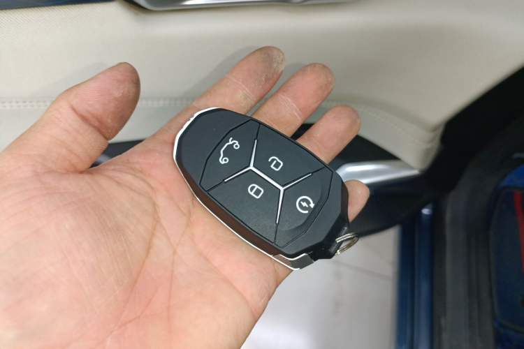 Used Lynk & Co 01 2019 2.0T Two-Wheel Drive Zhaopu Version China VI Standard Vehicle Key