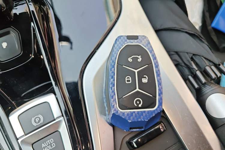 Used Lynk & Co 01 2019 2.0T Two-Wheel Drive Zhaopu Version China VI Standard Vehicle Key