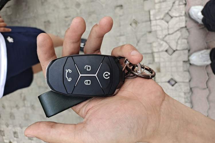 Used Lynk & Co 01 2019 2.0T Two-Wheel Drive Zhaopu Version China VI Standard Vehicle Key