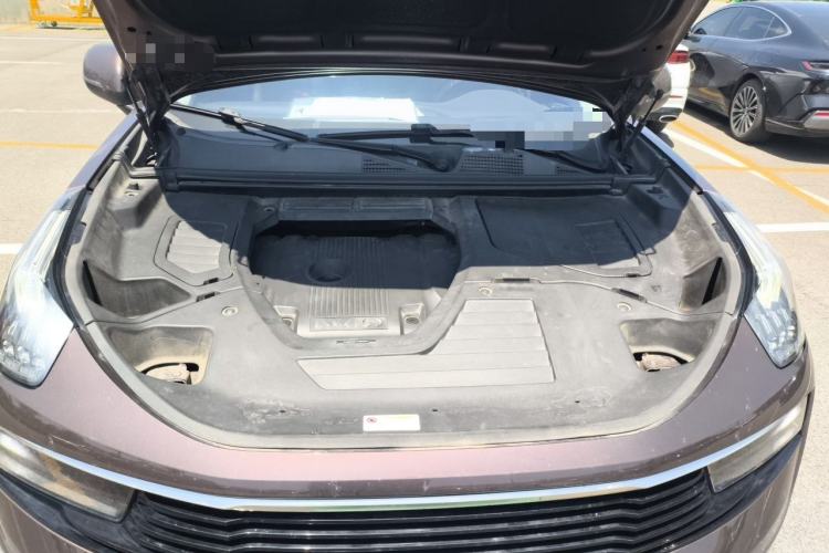 Used Lynk & Co 01 2019 2.0T Two-Wheel-Drive Version China V Standard Engine Bay